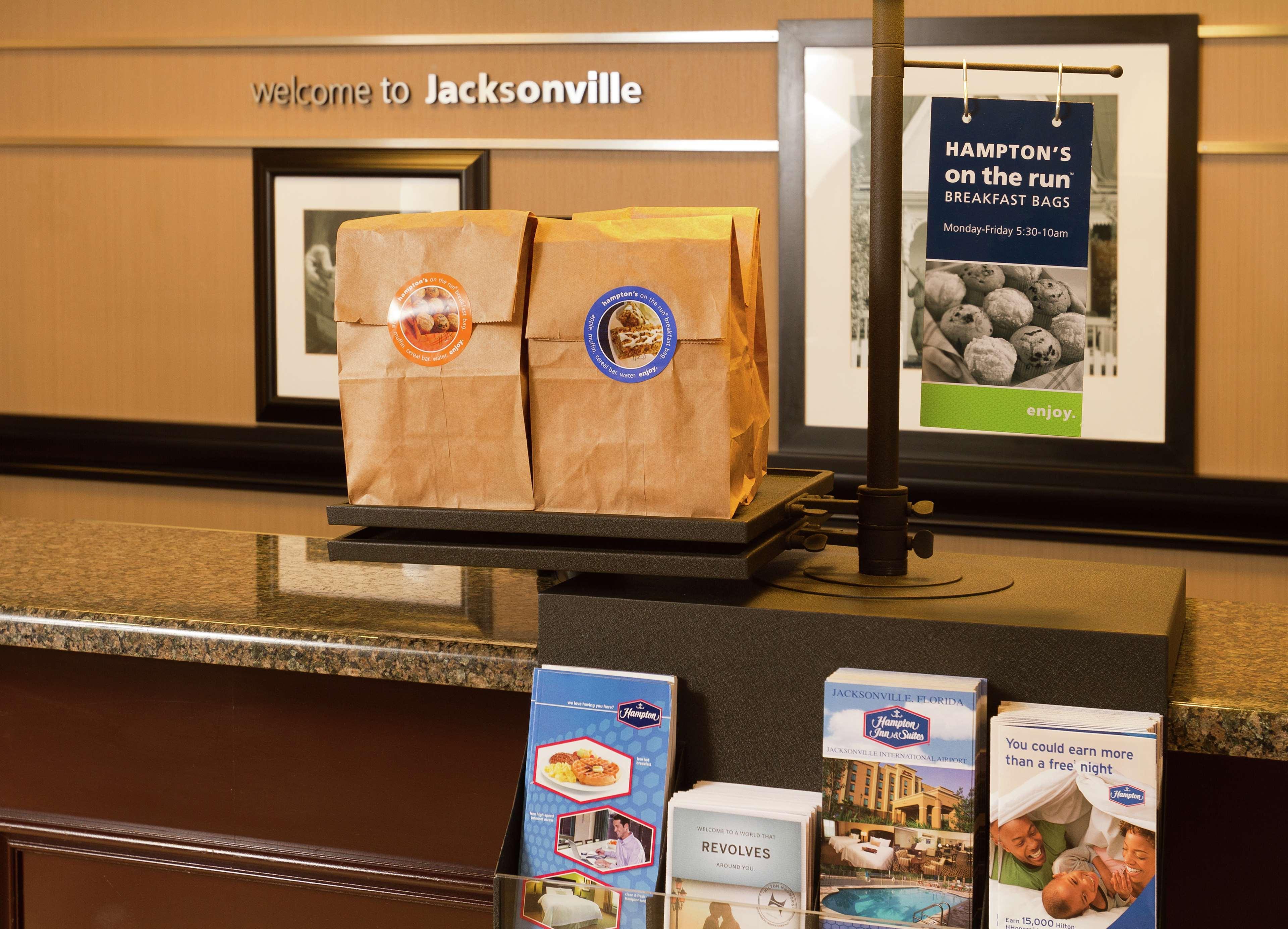 Hampton Inn & Suites Jacksonville-Airport Інтер'єр фото