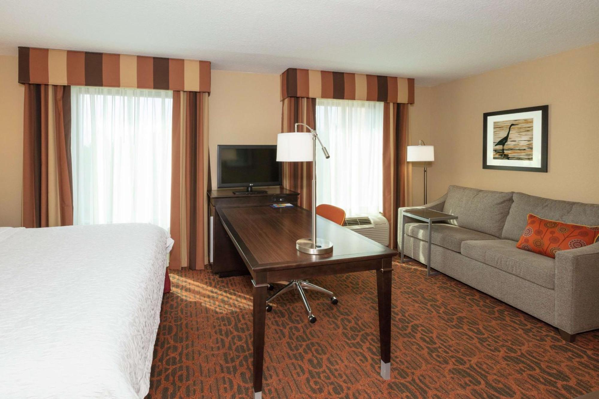 Hampton Inn & Suites Jacksonville-Airport Екстер'єр фото